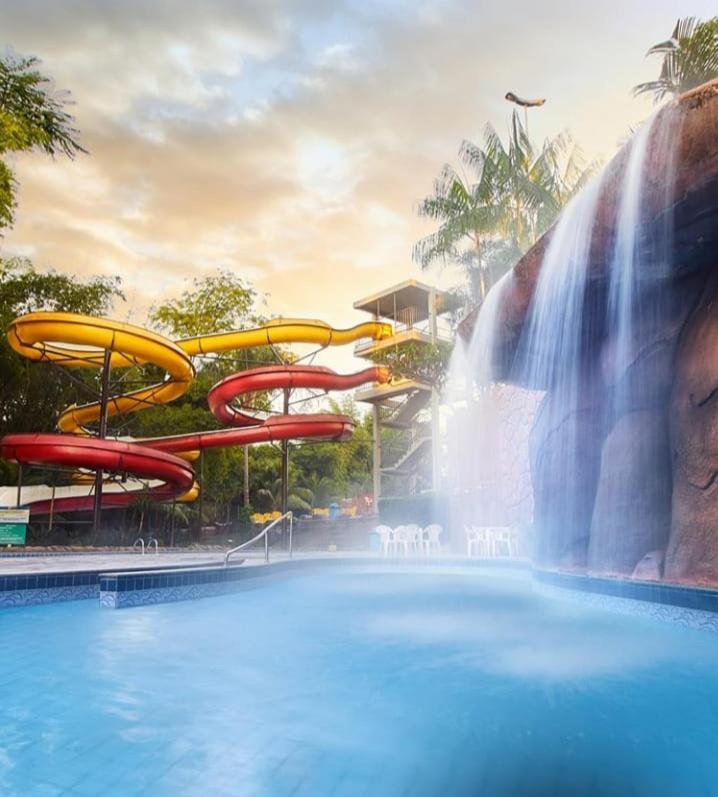 Suite Caldas Novas - Golden Dolphin Grand Hotel Exterior photo